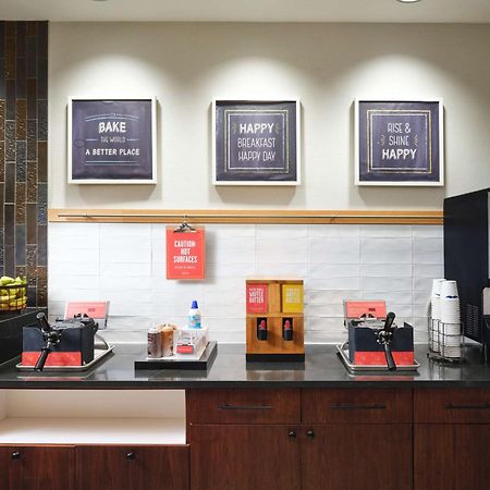 Hampton Inn & Suites Austin-Downtown/Convention Center Dış mekan fotoğraf