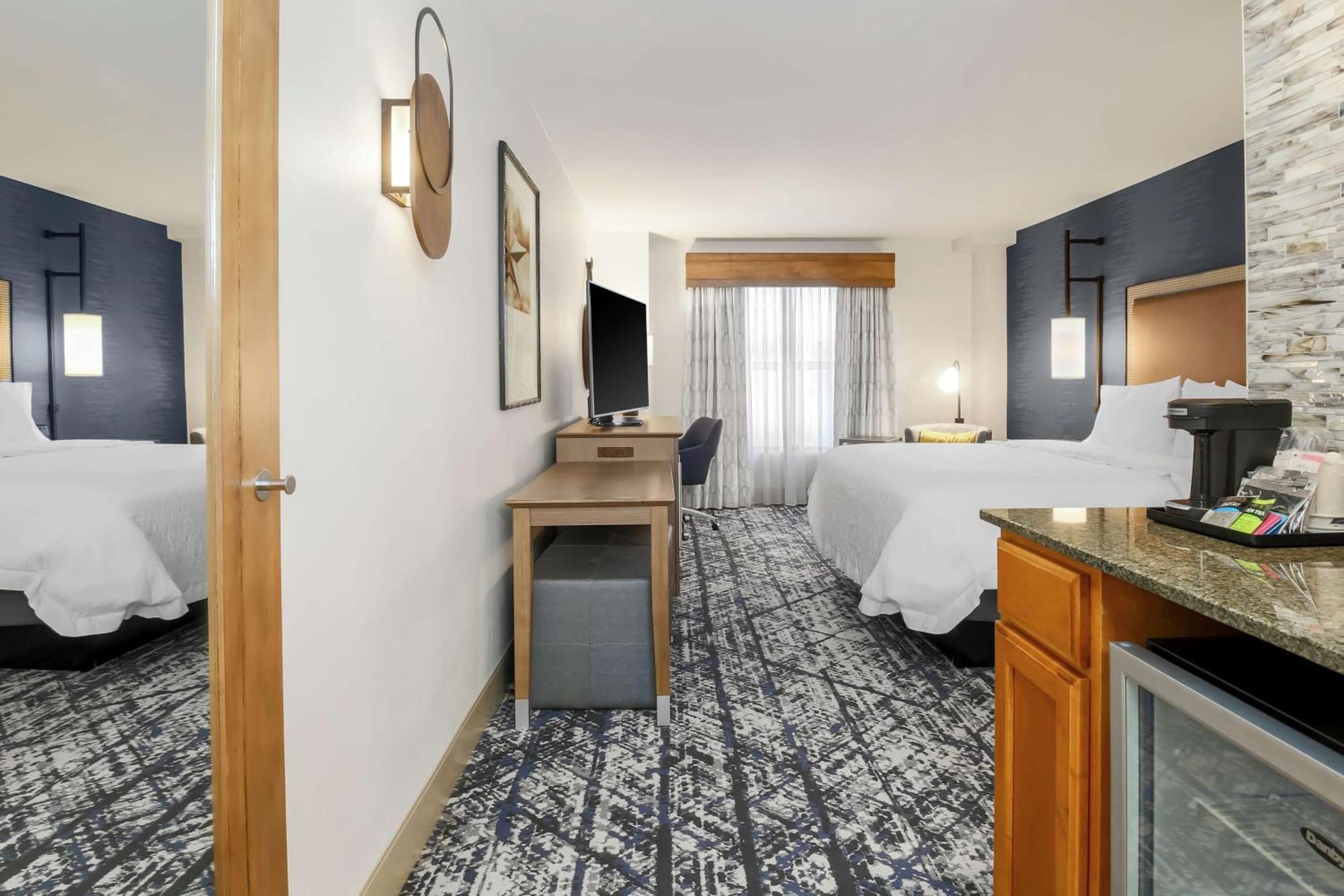 Hampton Inn & Suites Austin-Downtown/Convention Center Dış mekan fotoğraf