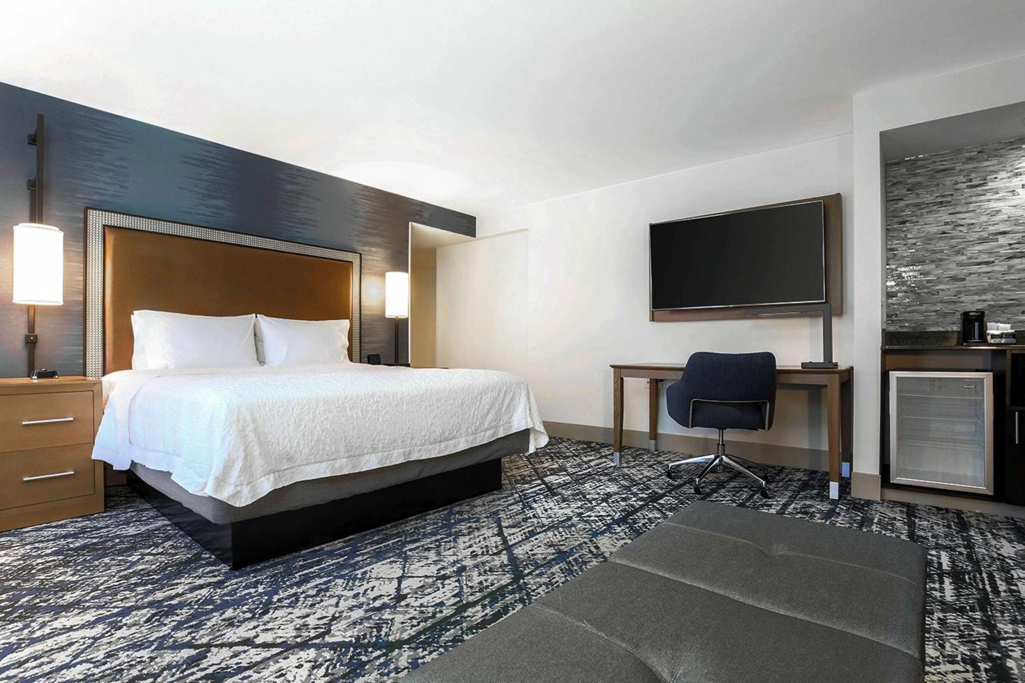 Hampton Inn & Suites Austin-Downtown/Convention Center Dış mekan fotoğraf
