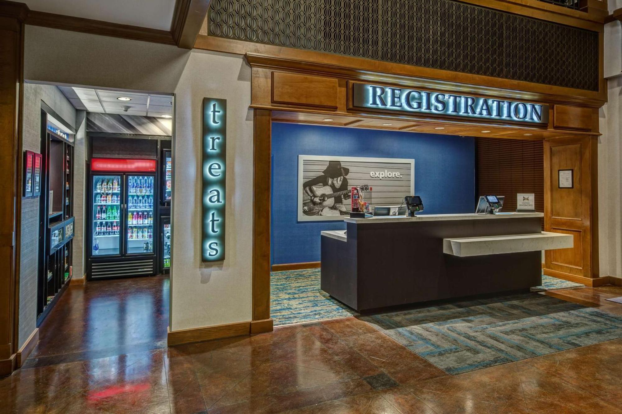 Hampton Inn & Suites Austin-Downtown/Convention Center Dış mekan fotoğraf