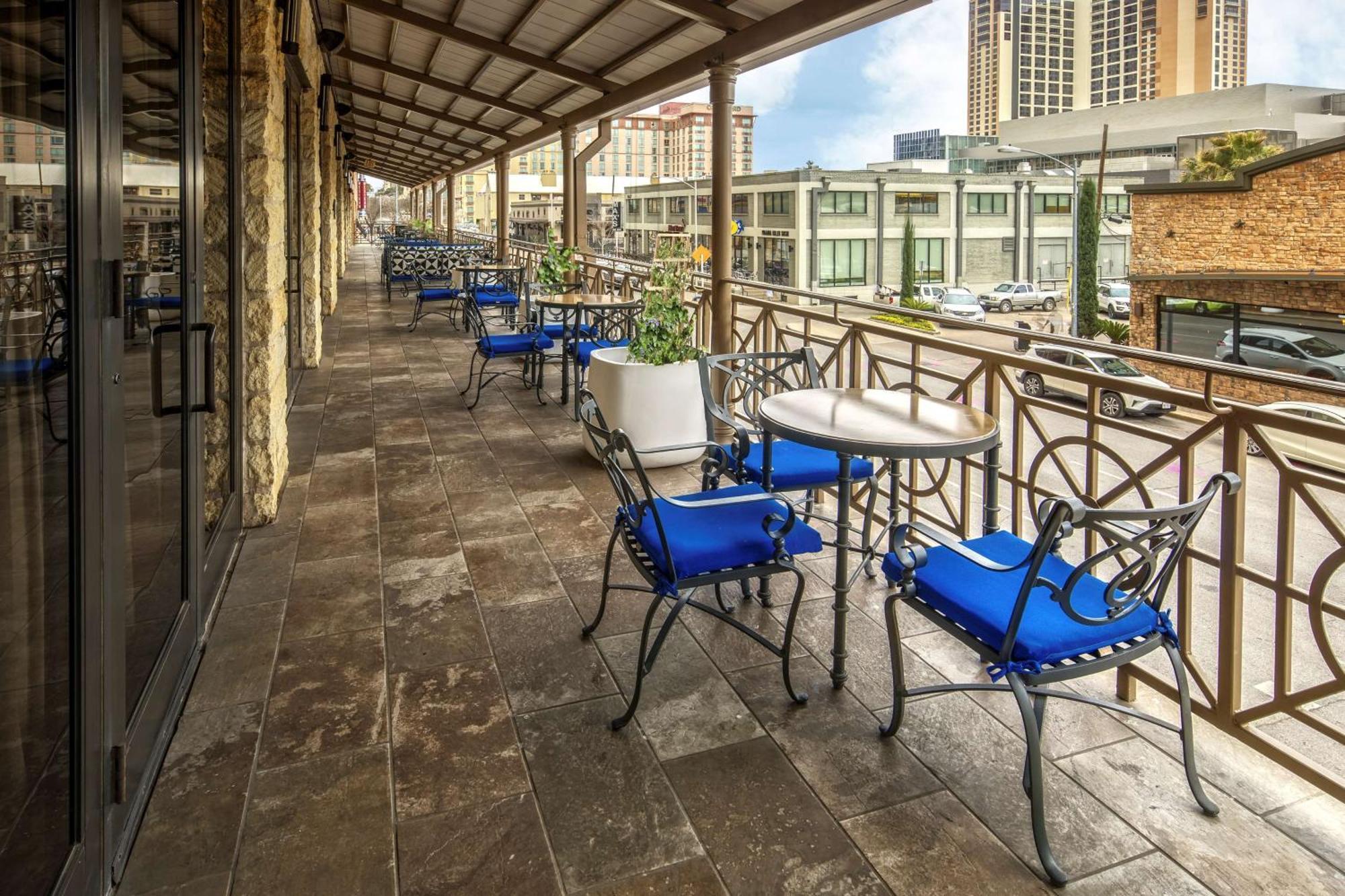 Hampton Inn & Suites Austin-Downtown/Convention Center Dış mekan fotoğraf